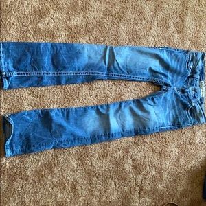 BKE Stella Jeans size 26- 33 1/2 inches long.